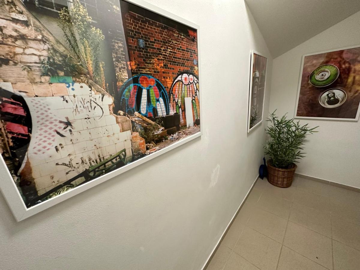 Apartmany Monastery Suites Zirec Dvůr Králové nad Labem Екстериор снимка